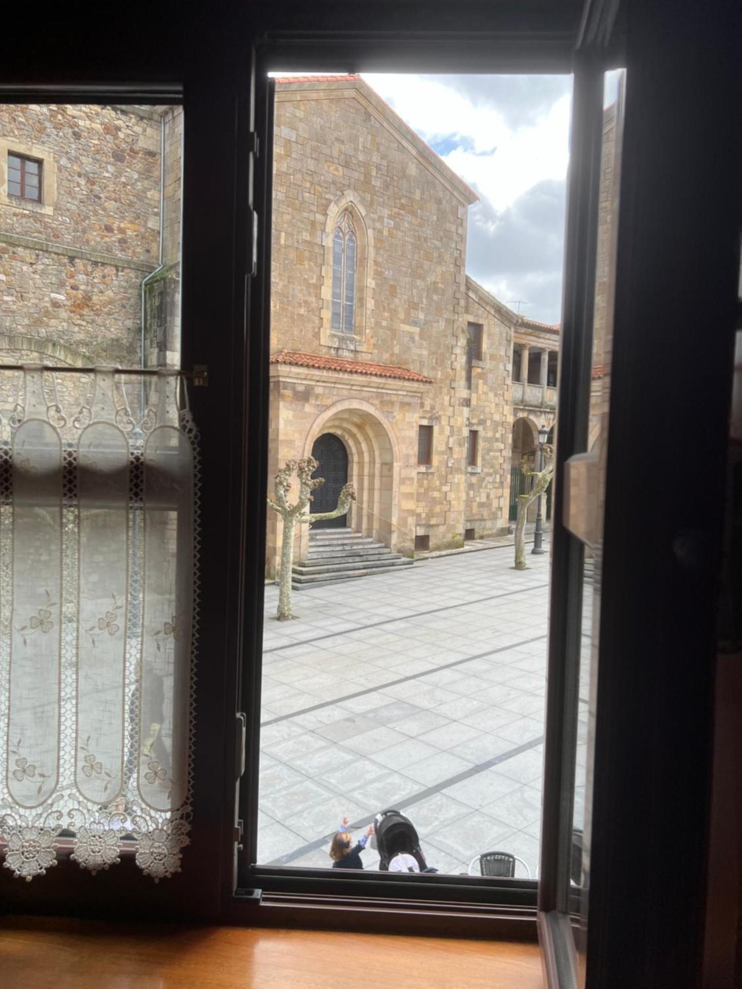 Apartamento Turistico San Nicolas Avilés Exteriör bild