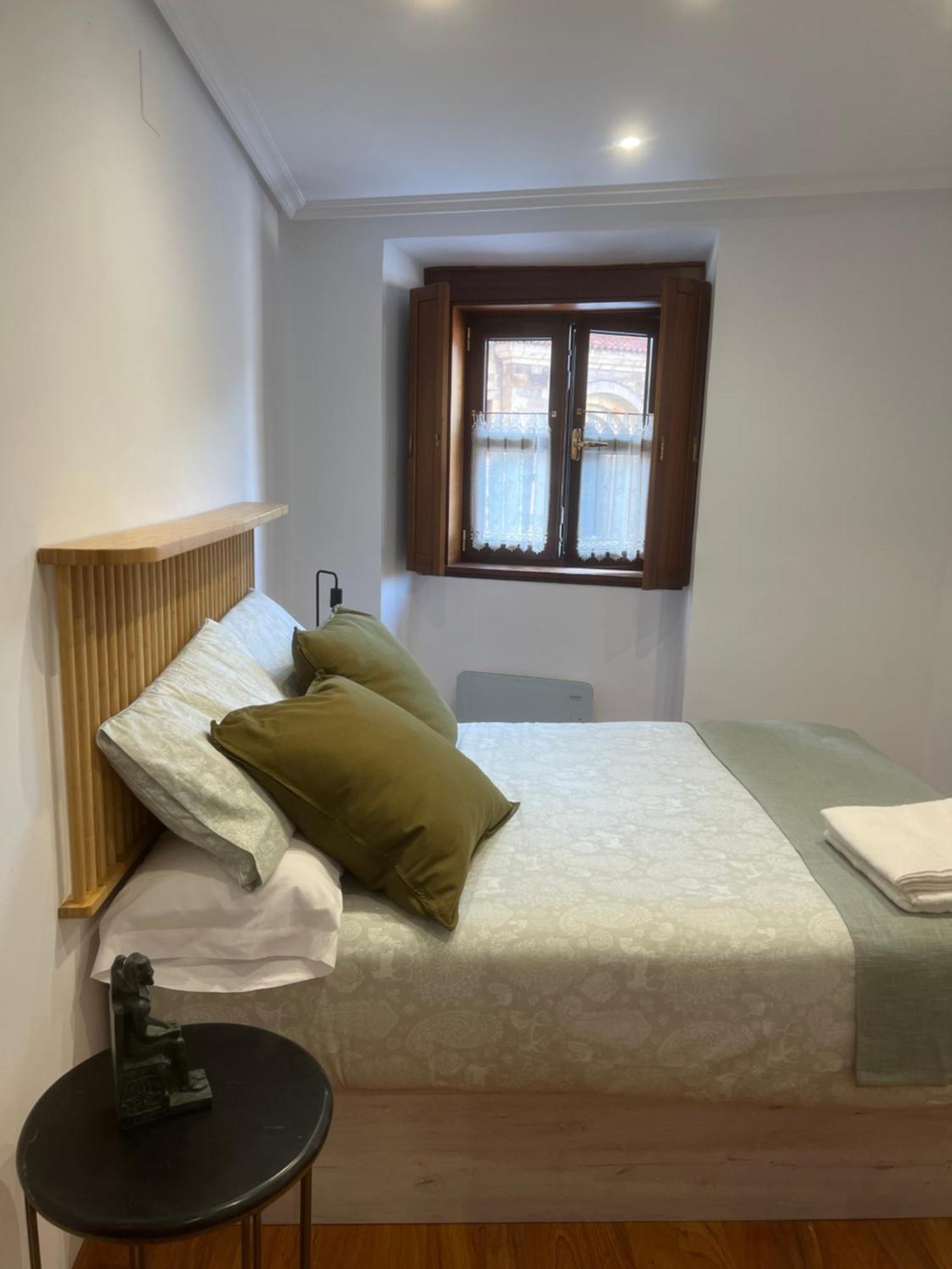 Apartamento Turistico San Nicolas Avilés Exteriör bild